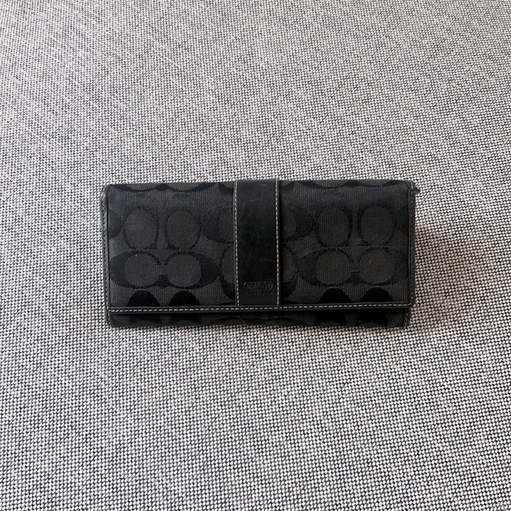 COACH Vintage Signature Womens Black Large Wallet Canvas w/Leather Embossed Logo